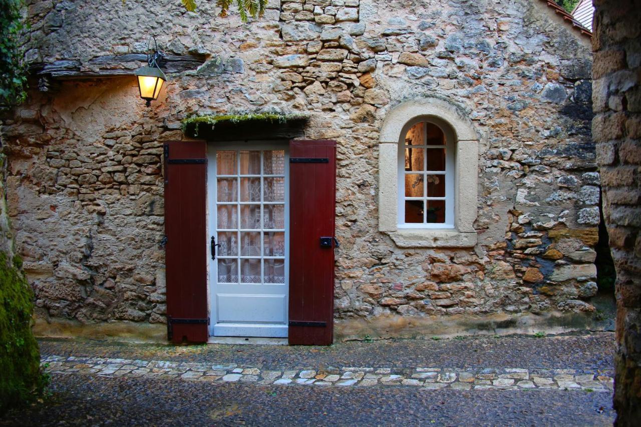 La Petite Maison Beynac-et-Cazenac Exterior foto